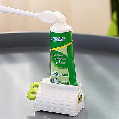 Toothpaste Squeezer Dispenser Facial Cleanser Clips Kid Toothpaste Tube Saver Toothpaste Squeezer Holder Bathroom Accessories