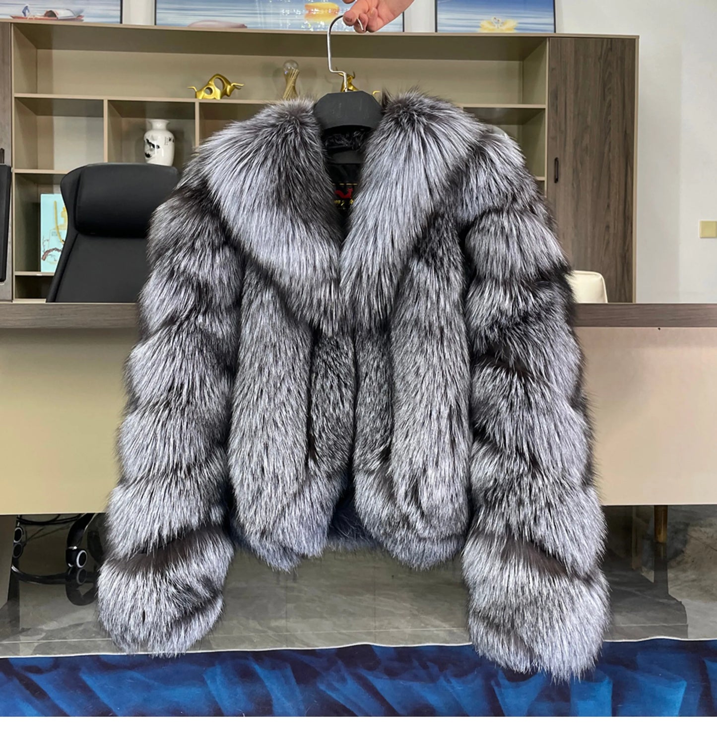 Women's Luxury Natural Fox Fur Jacket Long Turn-Down Collar Real Fox Fur Jacket Turn-down Collar Luxury