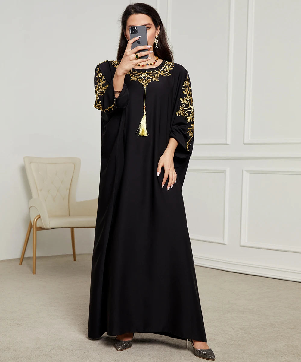 Modest Muslim Batwing Sleeve Tassel Kaftan Moroccan Abaya Fashion Solid Chic Embroidery O-Neck Loose Muslim Dresses For Women