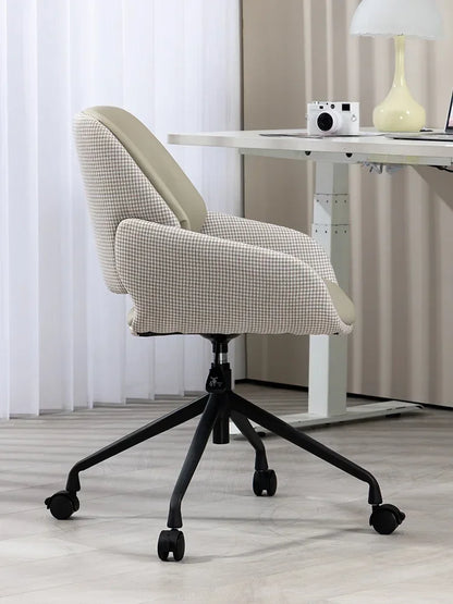 Backrest Chair Gaming Office Furniture Makeup Luxury Ergonomic Vanity Comfortable Game Armchairs Bedroom Dresser Advanced Desk