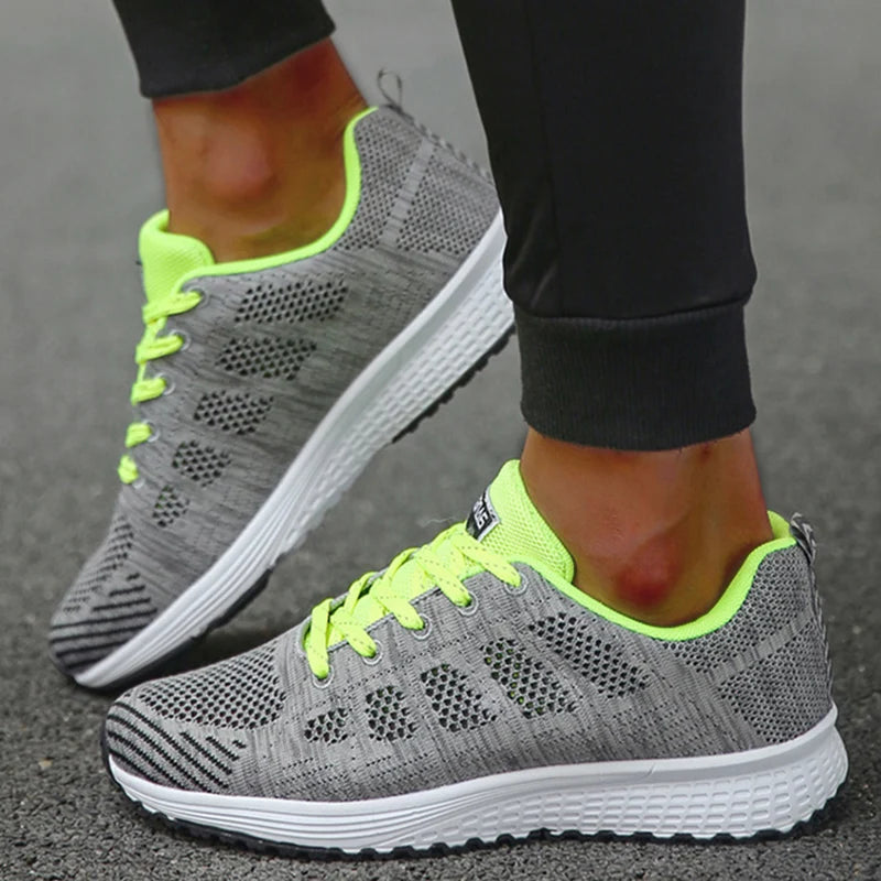 Women's Sneaker 2024 New Fashion Breathable Trainers Comfortable Sneakers Mesh Fabric Lace Up Women's Tennis Shoes For Women